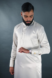 Qamis Creamy Satin